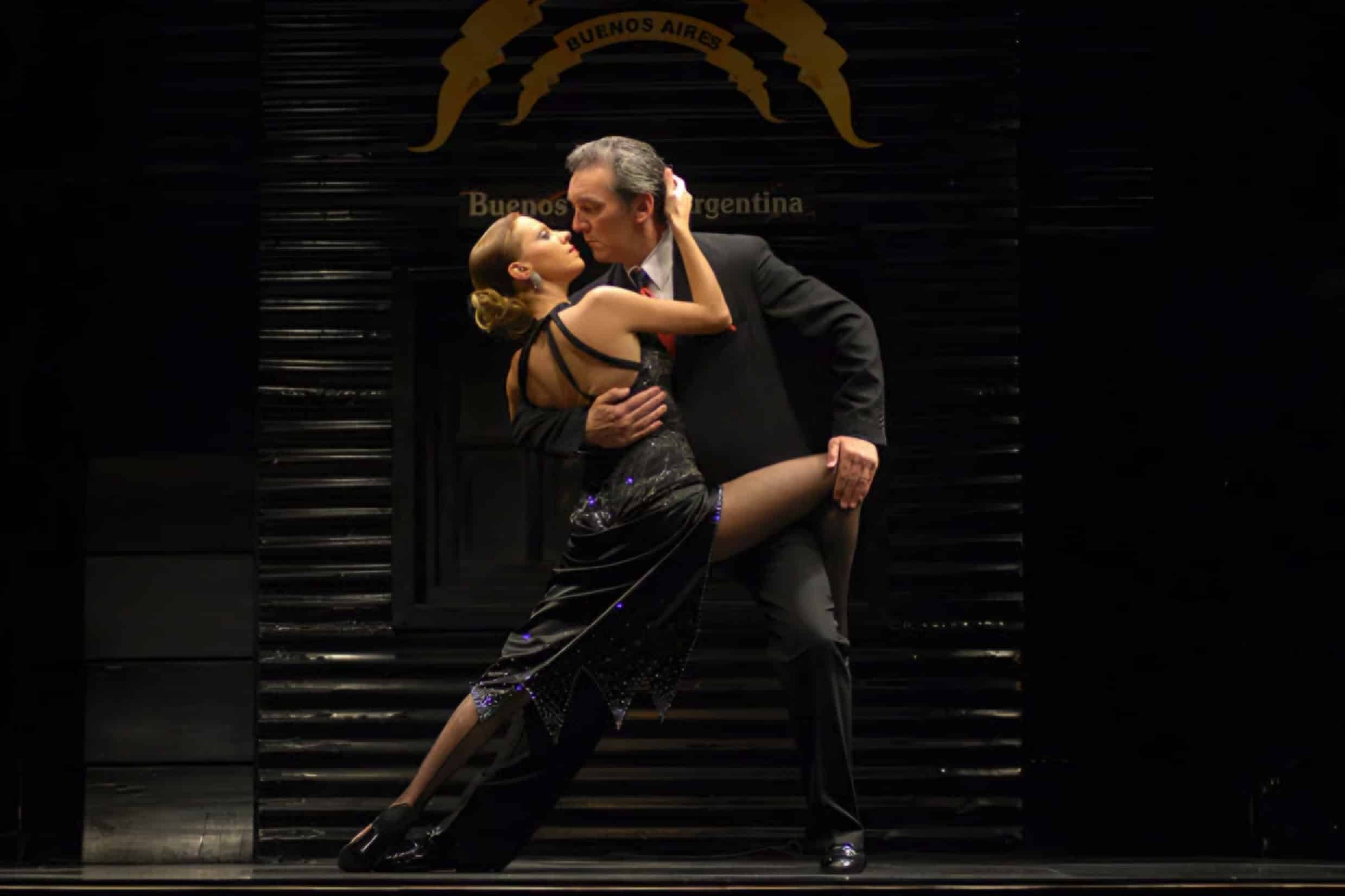 Man and woman dancing, charity auction travel packages, vacation fundraising, travel fundraising, fundraising ideas, charity ideas, silent auction items, travel fundraising events